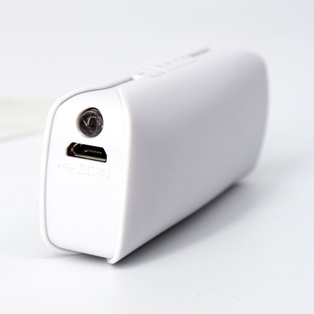 POWER BANK SMALL OVALADA DE 3200 mAh  | Articulos Promocionales