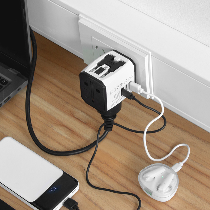 Adaptador universal "TRAVIS" | Articulos Promocionales