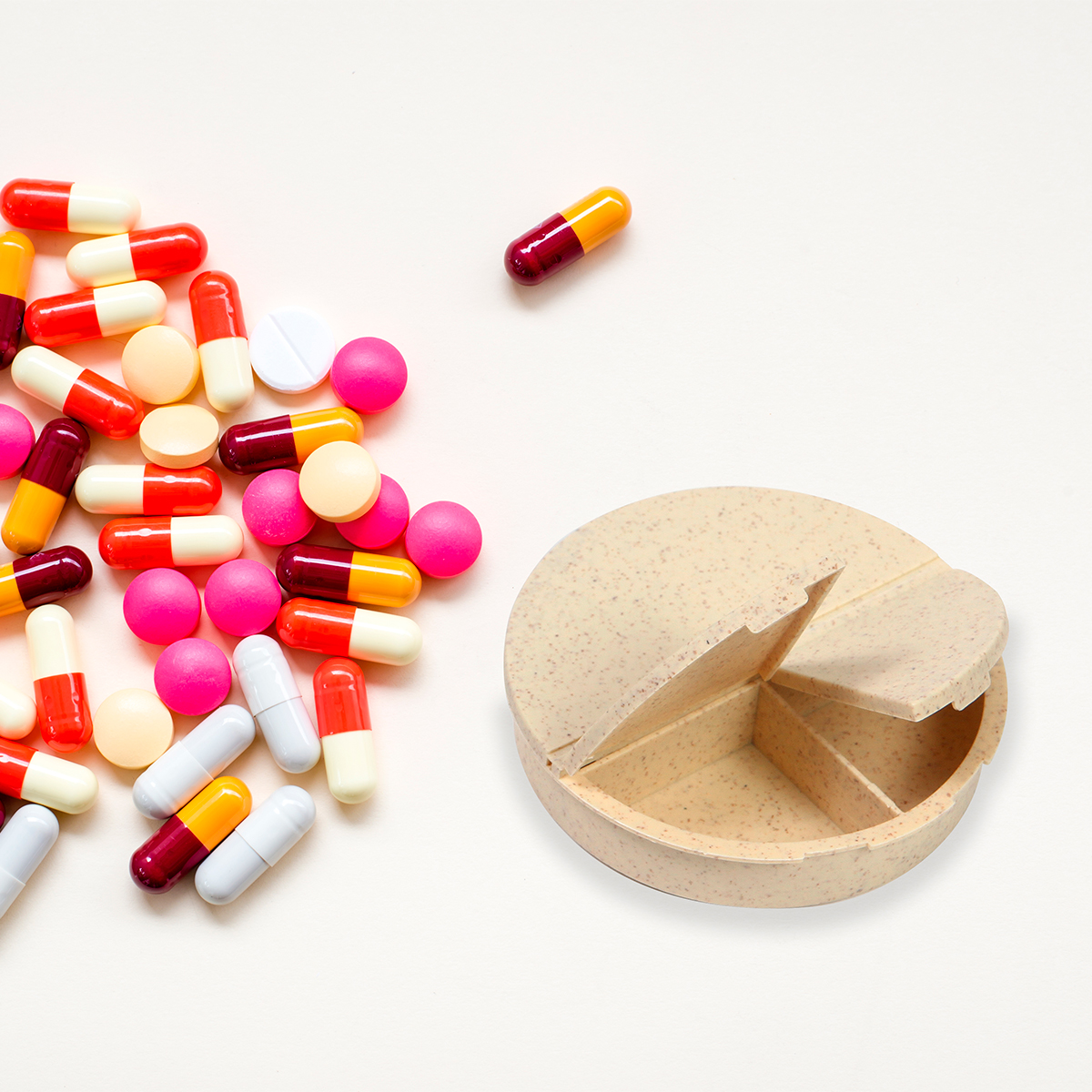 Pastillero Khangai. | Articulos Promocionales